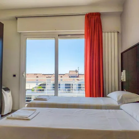 Homiday - Prestige Пинето