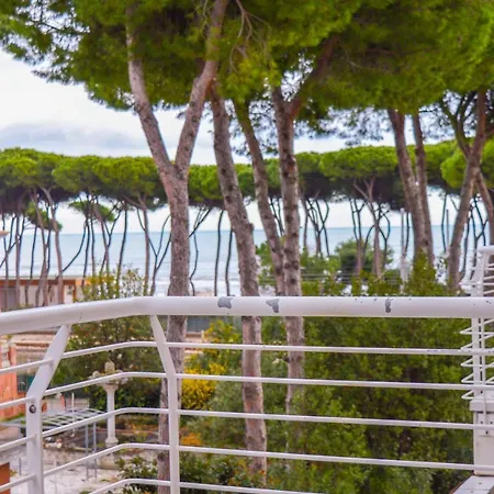 Апартаменты Homiday - Prestige