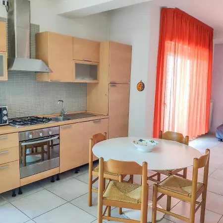 Homiday - Prestige Appartamento Pineto