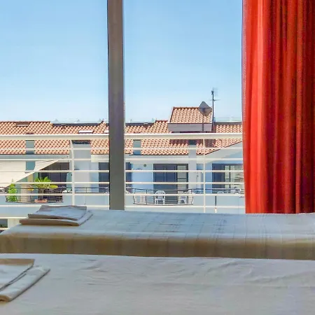 Апартаменты Homiday - Prestige Пинето