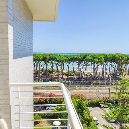 Homiday - Prestige * Pineto