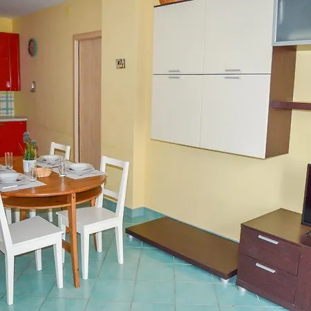 Homiday - Prestige Appartamento Pineto