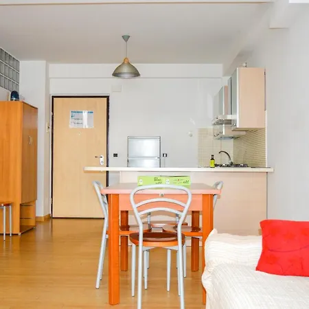 Homiday - Prestige Апартаменты Пинето