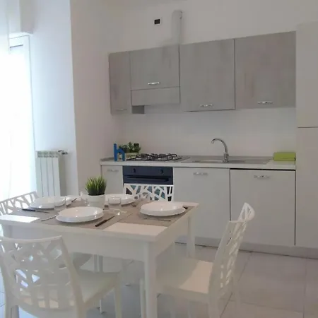 Apartment Homiday - Prestige Pineto